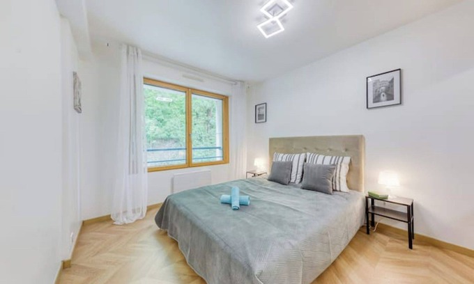 Billancourt–Rives de Seine Apartment | Superbe Appartement Dans un Parc Surplombant Paris