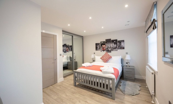 Reading Apartment | Superior 1-Bed, 1-Bath Apartment by KSA