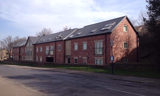 Sheffield Apartment | Superior Apartment at Your Travel Stop Craggside