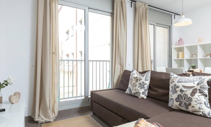 Cornella de Llobregat Apartment | Superior 2 Bedroom apartment 403