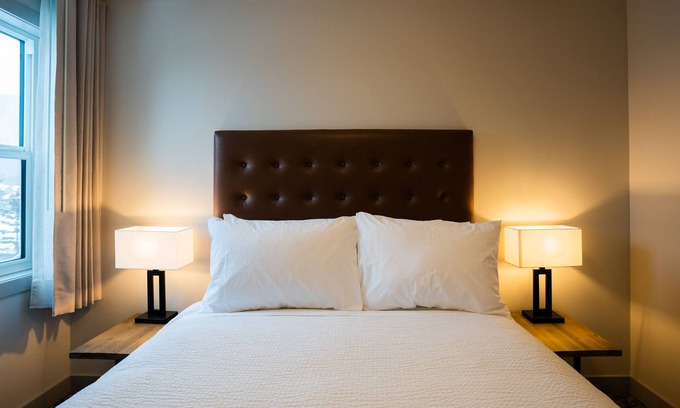 Banff Apartment | Superior Three Bedroom Apartment
