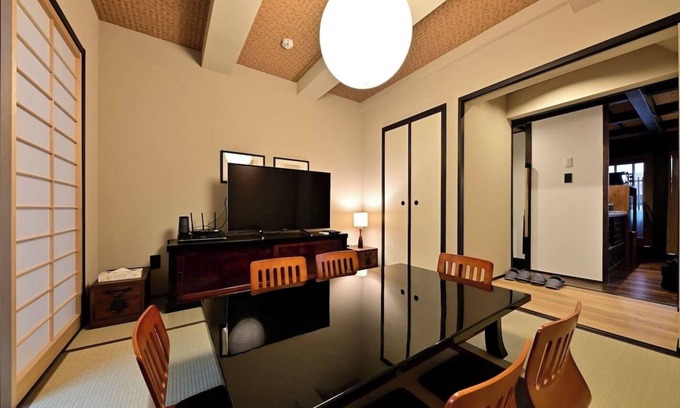 Nishijin Apartment | Superior Villa