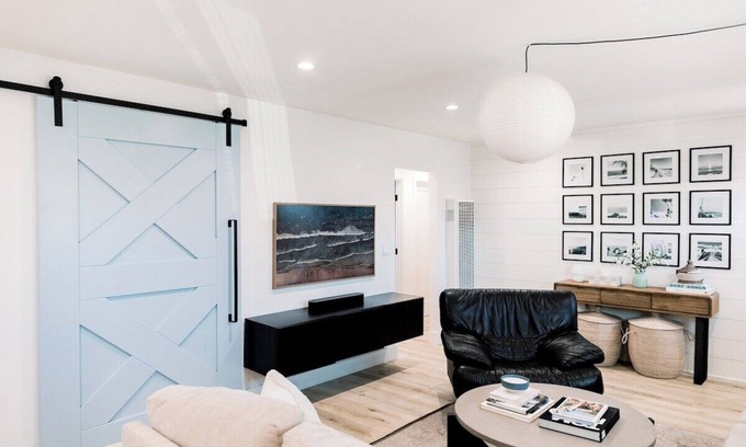 Clairemont House | Surf Farm House with backyard Oasis and Jacuzzi!