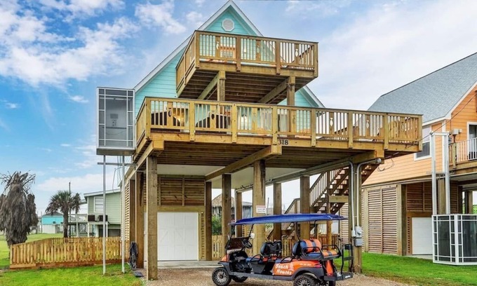 Surfside Beach House | 🌴Surfside Paradise #6-Amazing views, lift, EV chg🌴