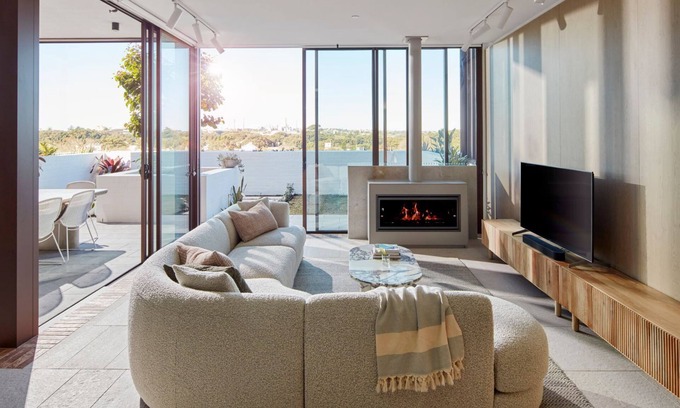 Redfern Apartment | Surry Village Penthouse