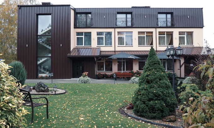 Kurtuvenai House | Svečių namai Žara