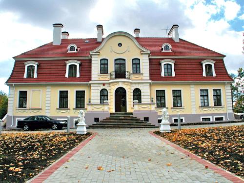 Svente Parish Hotel | Sventes Muiža