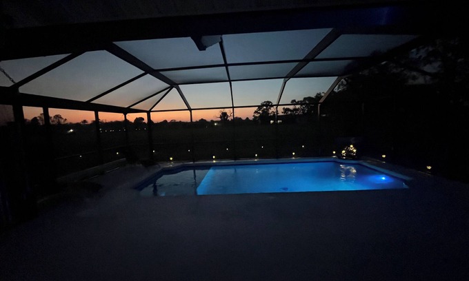 Oakland Hills House | SW Florida close to beach. HEATED SALT WATER POOL