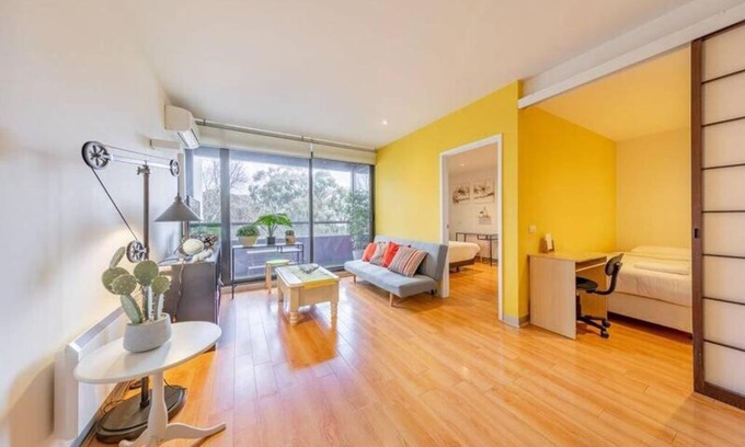 Carlton South Apartment | Swanston St Apt UniMelb
