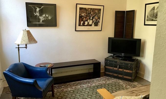 Lower Pacific Heights Apartment | Sweet 1 BR Garden Apartment- Lewhit Cottage