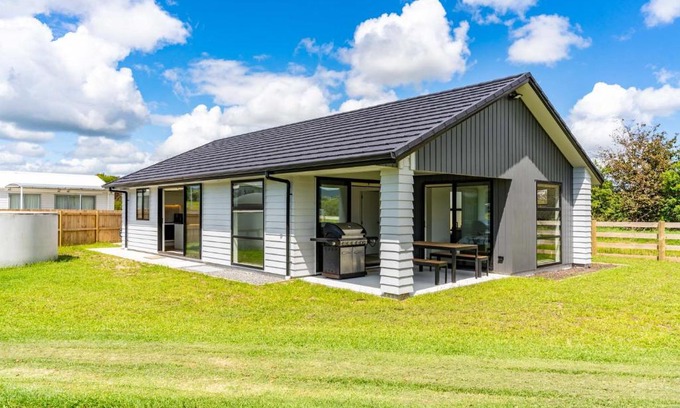 Mangawhai Heads House | Sweet and Stylish - Mangawhai Heads Holiday Home