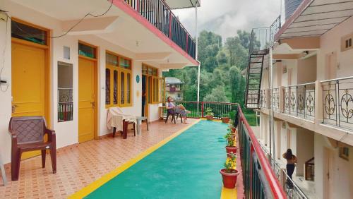 Bhagsu Nag House | Sweet Dreams