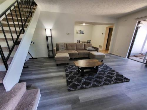 Indianapolis Apartment | Sweet Home IN