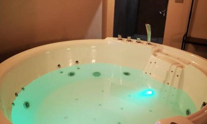 Cit Turin Apartment | Sweet PIAZZA STATUTO JACUZZI with SELF CHEK-IN.