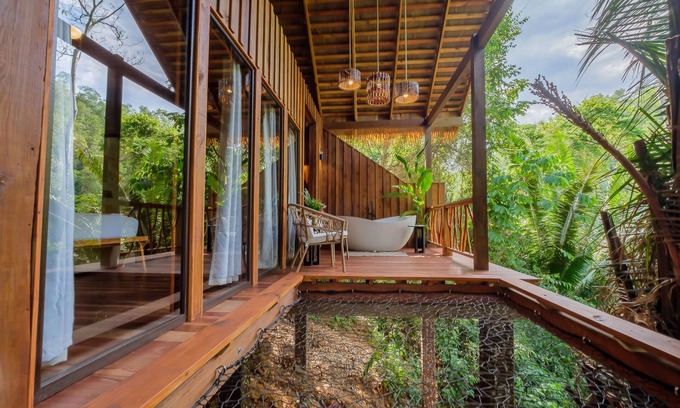 Negroman Cabin | Sweet Songs Jungle Lodge, a Muy’Ono Resort
