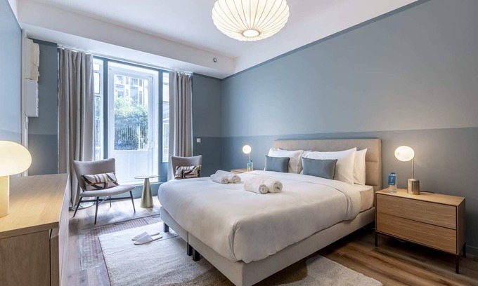 Vivienne Apartment | Sweett | Opera A - Two Bedroom Apartment, Sleeps 6
