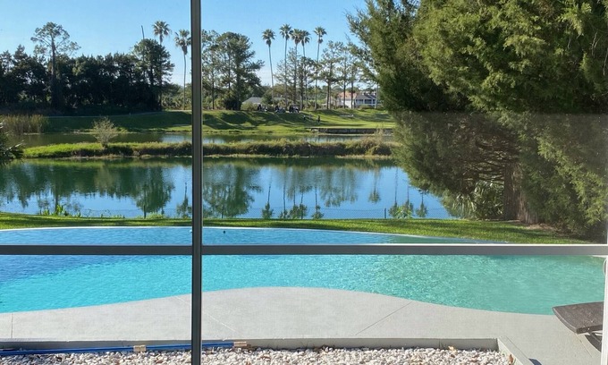 Groveland House | SWISS 28 - Lake Stephanie