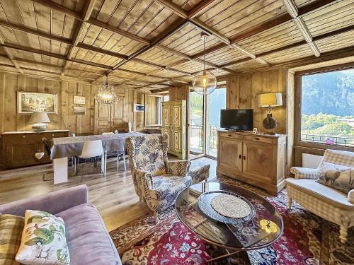 Salvan Apartment | Swiss Alpine Retreat & View near Martigny