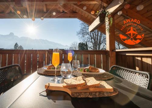Thun Apartment | Swiss Alps View Apartment - contactless self check-in