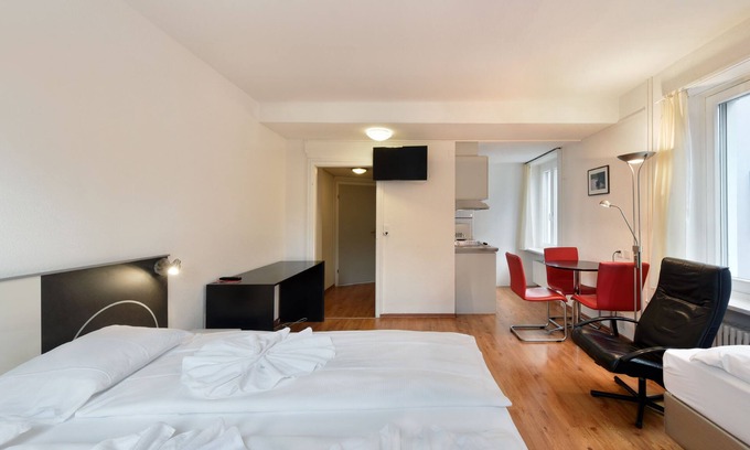 Hottingen Apartment | Swiss Star California