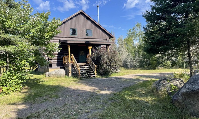 Ely Cabin | SXS, ATV, Snowmobile Heaven with Class!