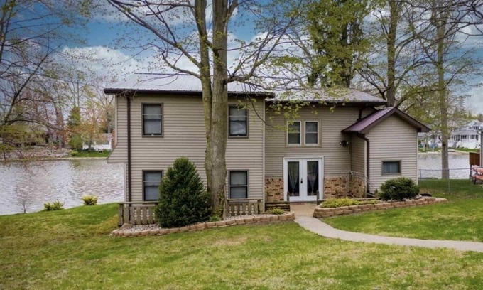 Rome City House | Sylvan Lake House 5-BR 4-BA Full Kit., 2 Pier spaces