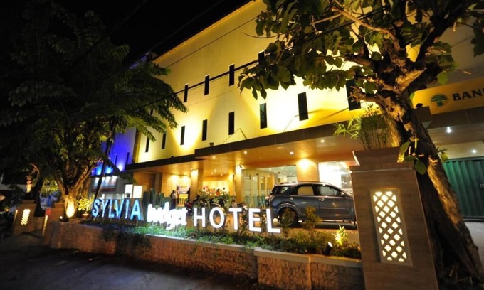 Kupang Hotel | Sylvia Budget Hotel
