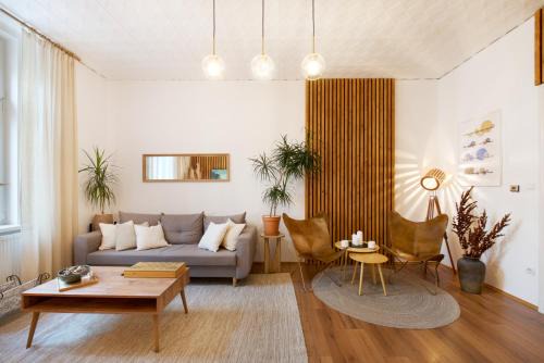 Ferencvaros Apartment | Symphony Apartment - FREE Parking & Airport Taxi