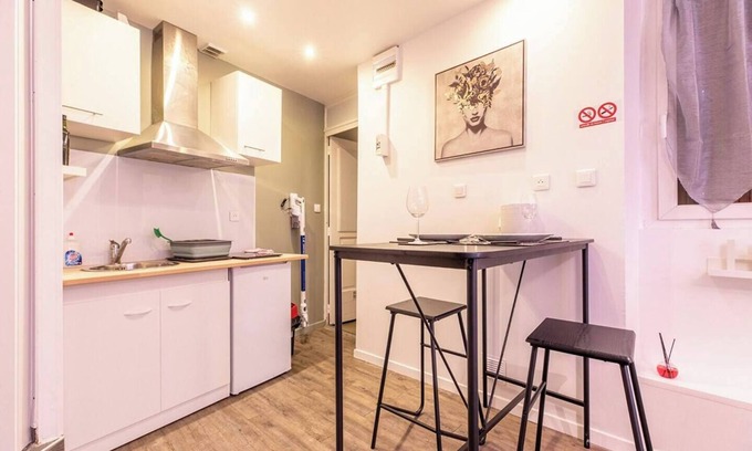 Royat Apartment | T1 with terrace near the spa
