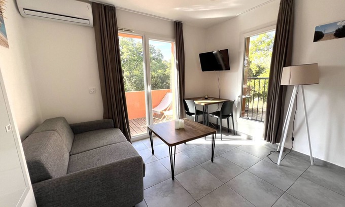 Ciamannacce Apartment | T2, 2/4 people No. 93 floor Hameaux de Saint Cyprien