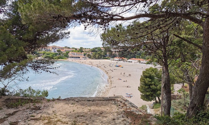 Martigues Apartment | T2 beautiful sea and beach CARRO - ' L'Ile Bleue '