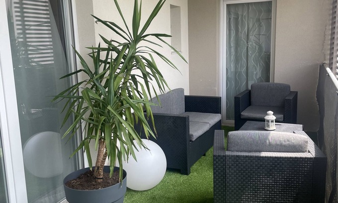 Montfavet Apartment | T2 Climatisé Avec Place de Parking