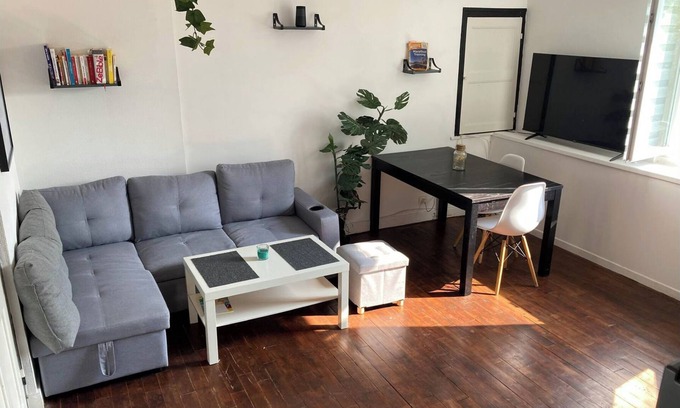 Bellamy-Barbin Apartment | T2 Quartier St-félix