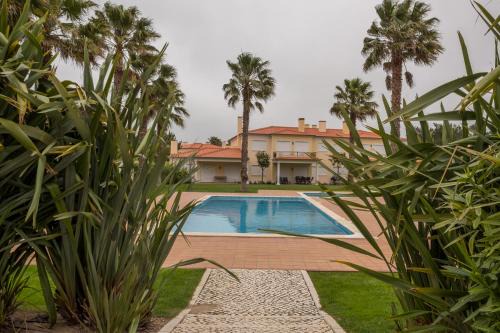 Praia del Rei Apartment | T3 Sebastião