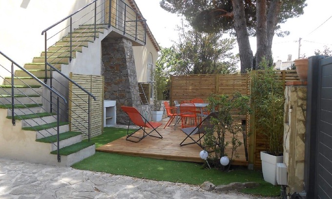 Six-Fours-les-Plages Apartment | T3 top villa wifi wifi calm almost new