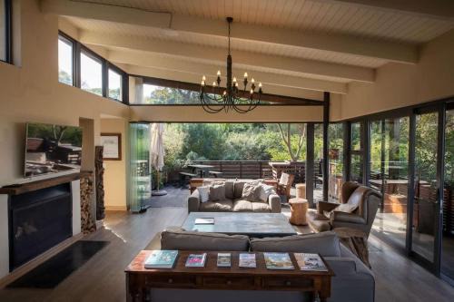 Newlands Villa | Table Mountain Villa