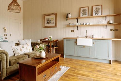 Roscoe House | Tackle Lodge at Angliham Estate