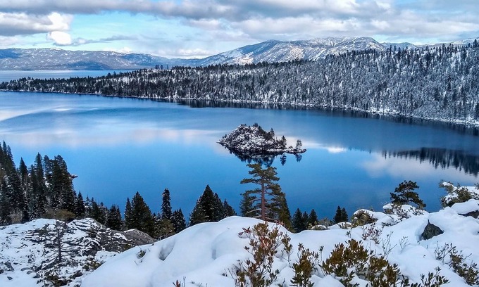 Tahoe Keys Apartment | Tahoe Keys Marina View: 3 BDR in Desirable Community w/Tons of Amenities!
