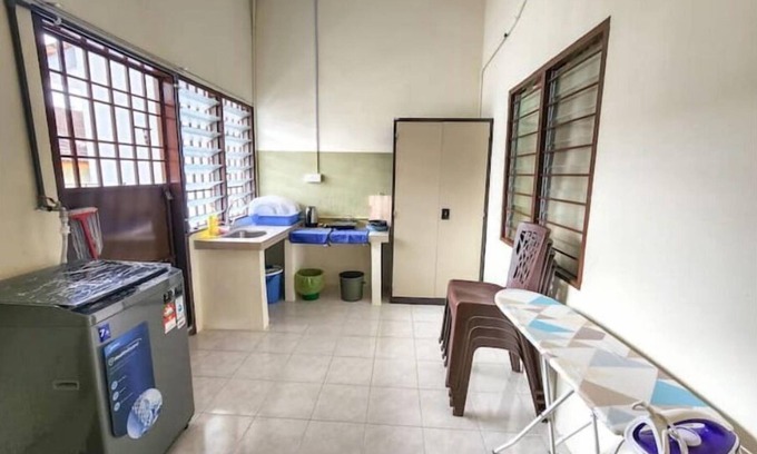 Asam Kumbang House | Taiping Homestay Near Lakegarden