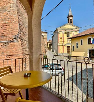 Cisterna d'Asti Apartment | Takámüsica- appartamenti