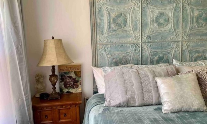 Heart of Lubbock House | Take me to Italy! an oasis of luxury in central Lubbock