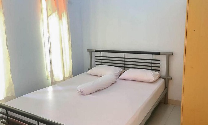 Sangkanurip Hotel | Taman Wisata Siwalk Cottage Syariah RedPartner
