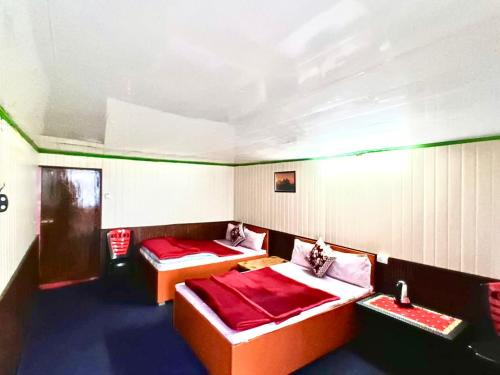 Zuluk House | Tamang Homestay A unit of 'The NOOK' Zuluk'
