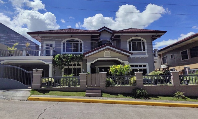 Talisay Villa | Tampus Staycation Rental Cebu