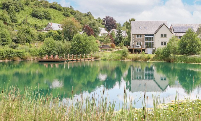 Dolanog Cottage | TAN YR ALLT, pet friendly, luxury holiday cottage in Meifod, Powys