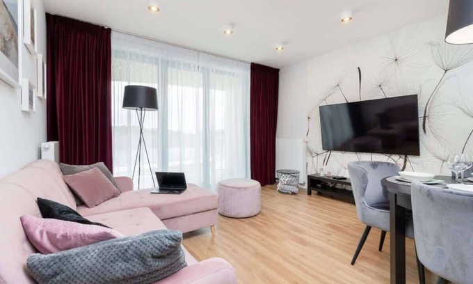 Przymorze Apartment | Tarasy Bałtyku 31 | Premium | Sauna & Parking