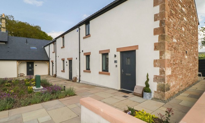 Wing Cottage | TARN END COTTAGES 12, family friendly in Brampton, Cumbria