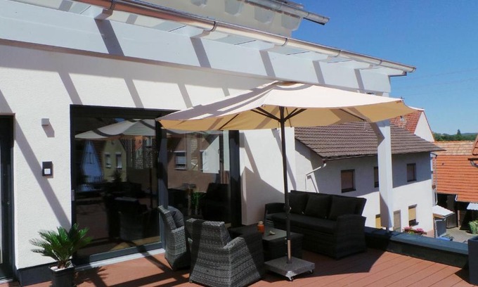 Tauberbischofsheim Apartment | Tauber Sonnen Lodge