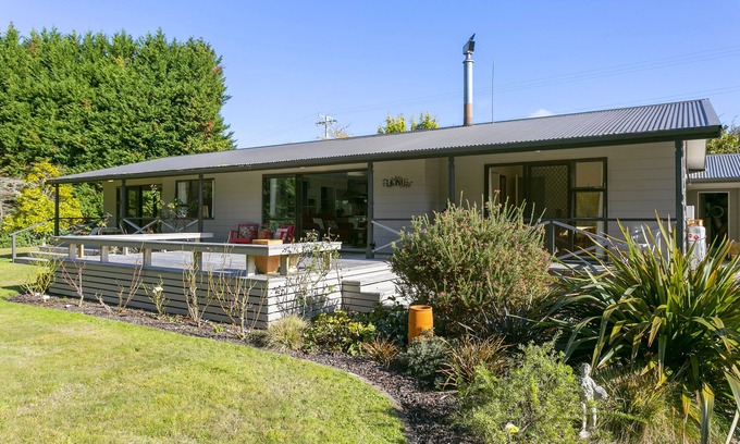 Nukuhau House | Taupo Escape