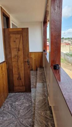 Angola House | TAVERNA JUR's